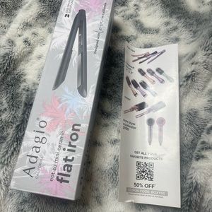 Adagio mini hair straightener